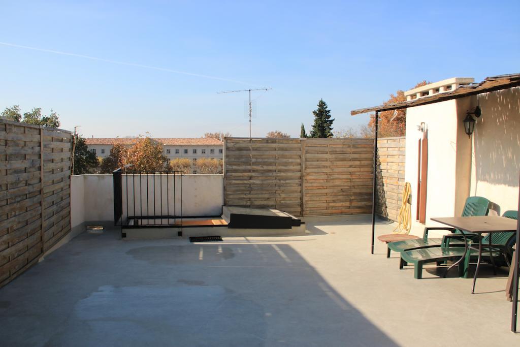 Apartamento A La Terrasse D'Aviñón Habitación foto