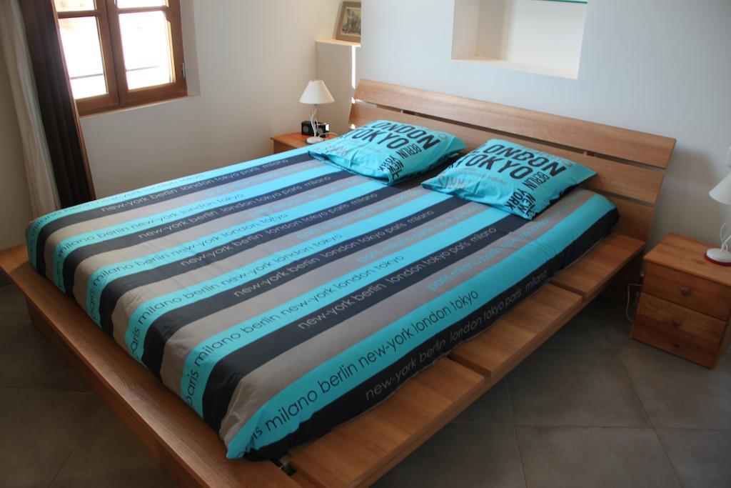 Apartamento A La Terrasse D'Aviñón Habitación foto
